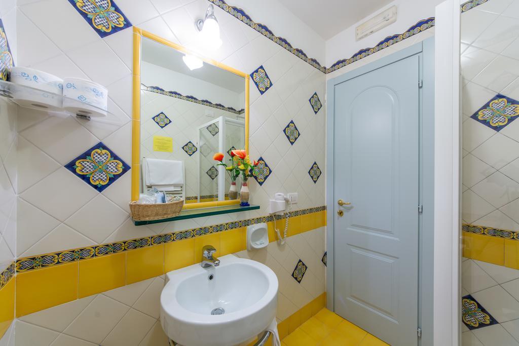 Meuble Casa Mannini Rooms Maiori Ngoại thất bức ảnh