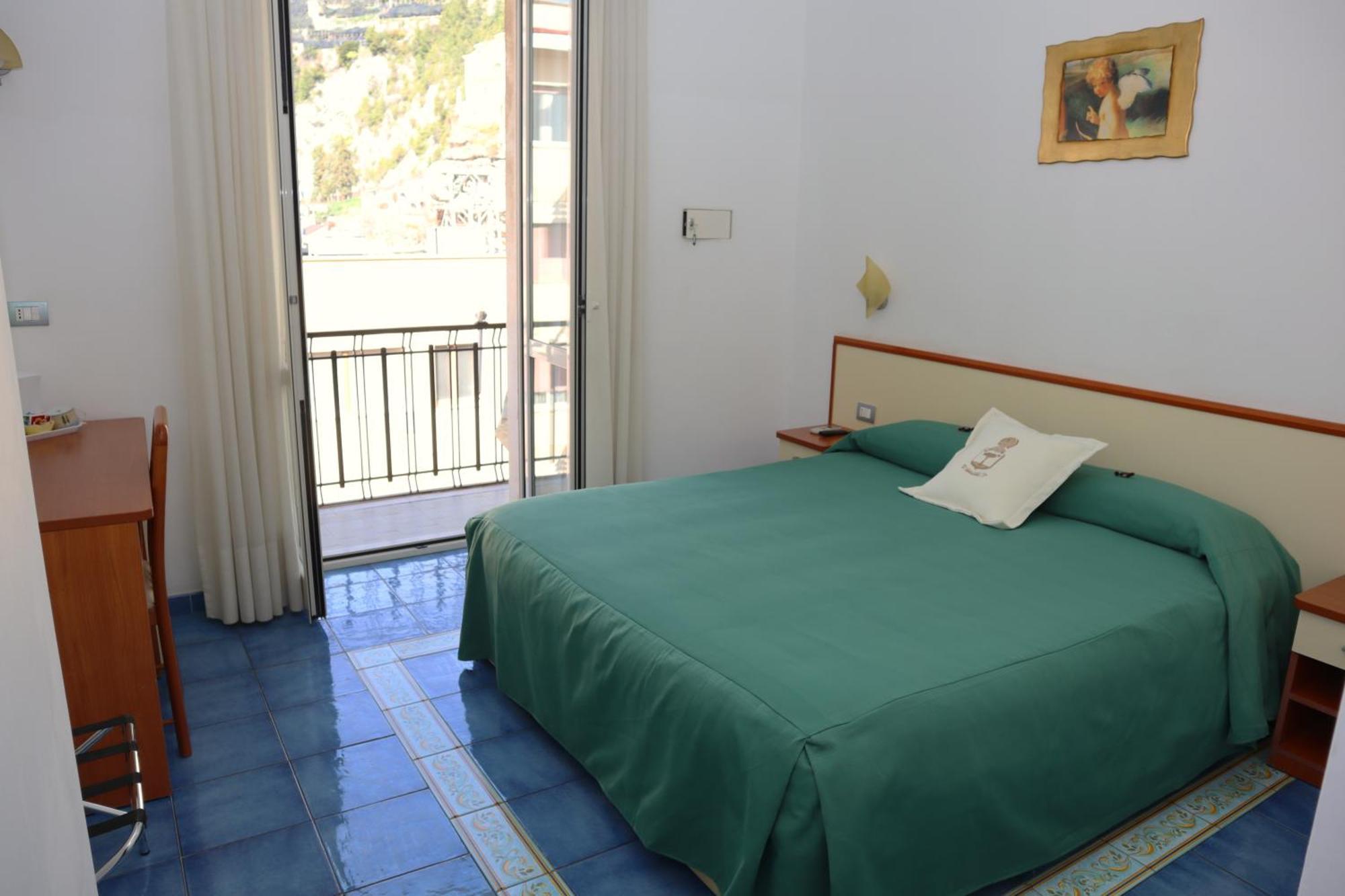 Meuble Casa Mannini Rooms Maiori Ngoại thất bức ảnh