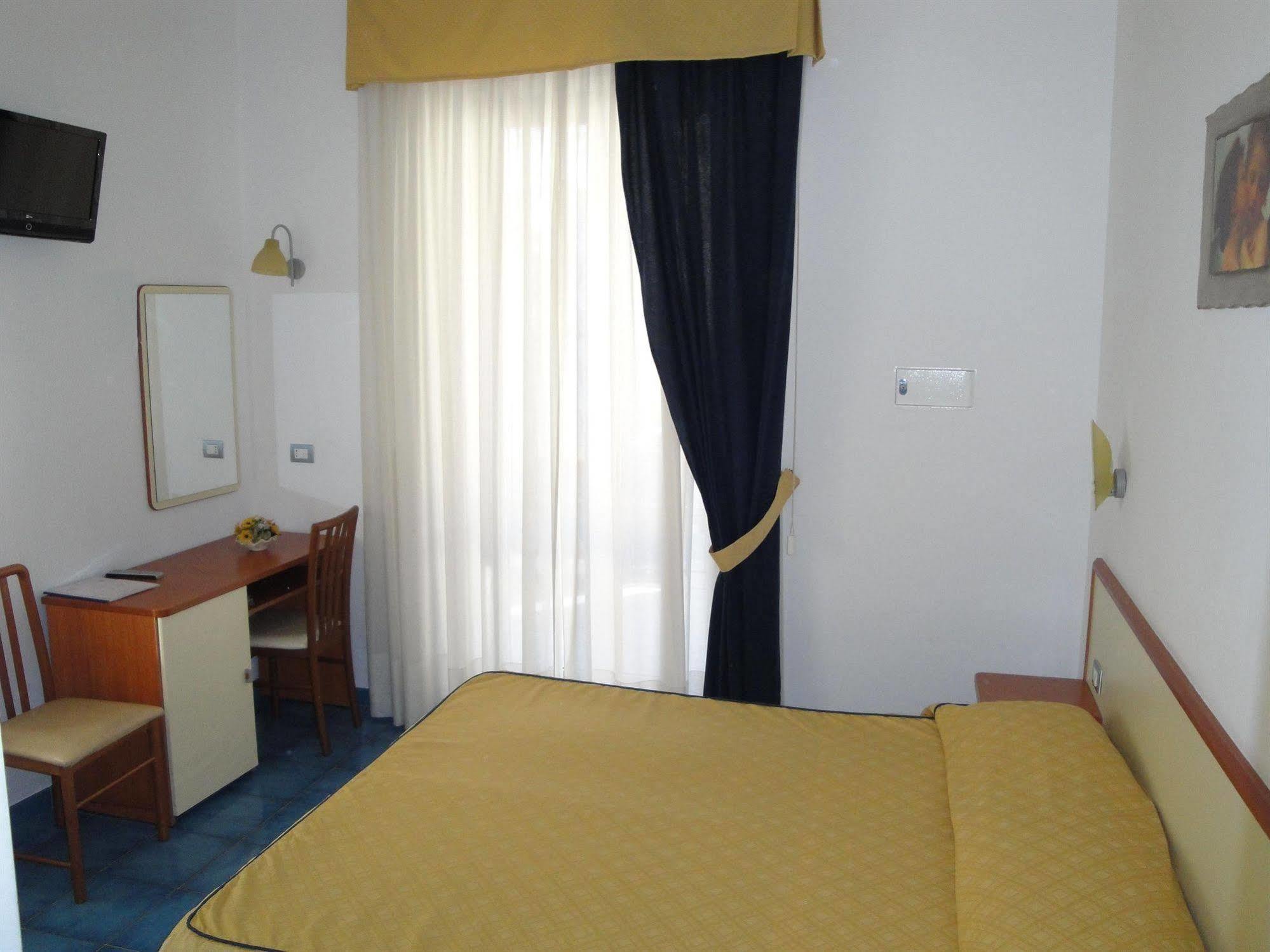 Meuble Casa Mannini Rooms Maiori Ngoại thất bức ảnh